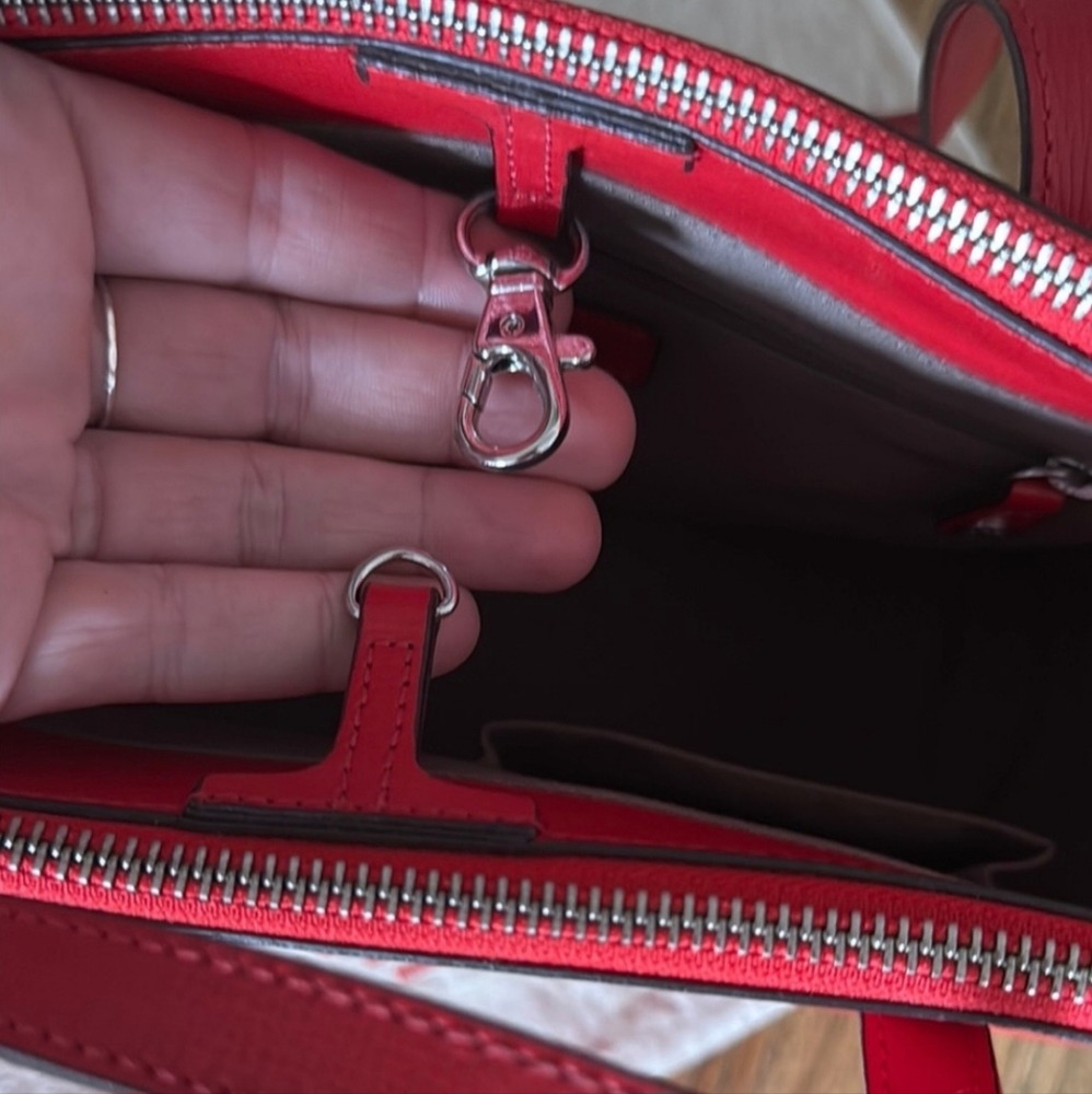 Red Structured Mini Leather Tote Bag - Picture 2 of 5